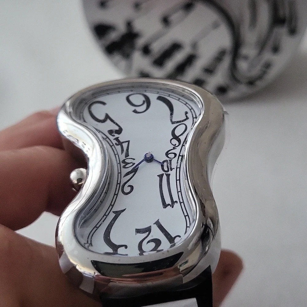 Salvador Dali Melting Clock Surreal Watch LARGE - Picture 6 of 9